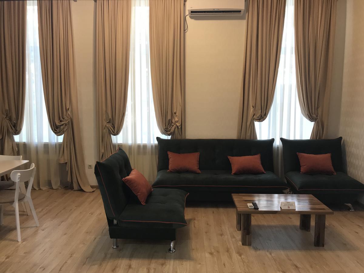 Full Comfort Apartment On Aghmashenebeli Тбилиси Стая снимка
