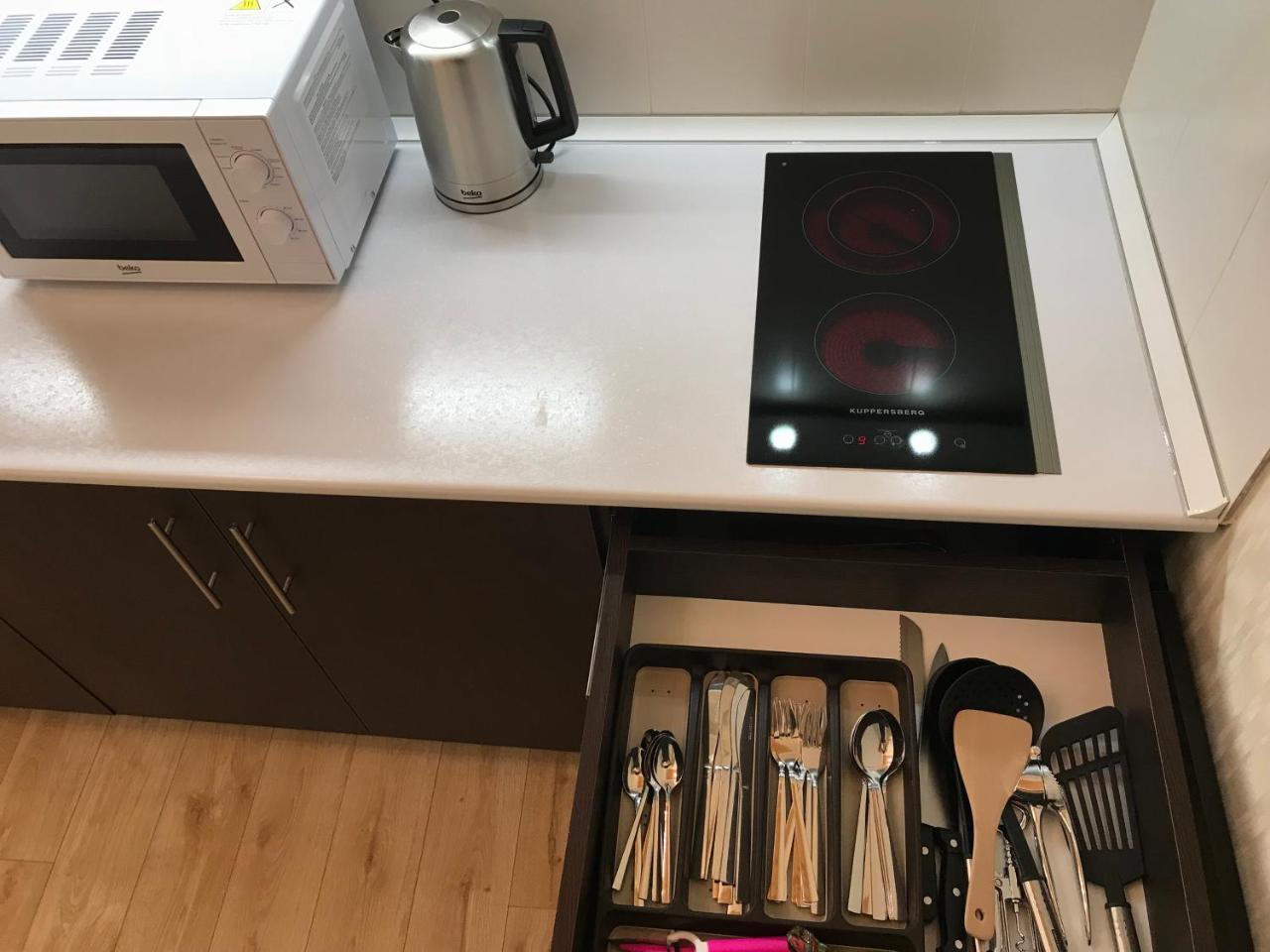 Full Comfort Apartment On Aghmashenebeli Тбилиси Екстериор снимка